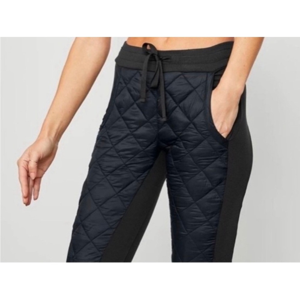Alo Yoga Black Quilted Slim Tapered Joggers Womens Large Drawstring Puffer Pants - Picture 3 of 8